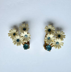 Pale blue and white 1960s rhinestone crystal flowers clip-on earrings